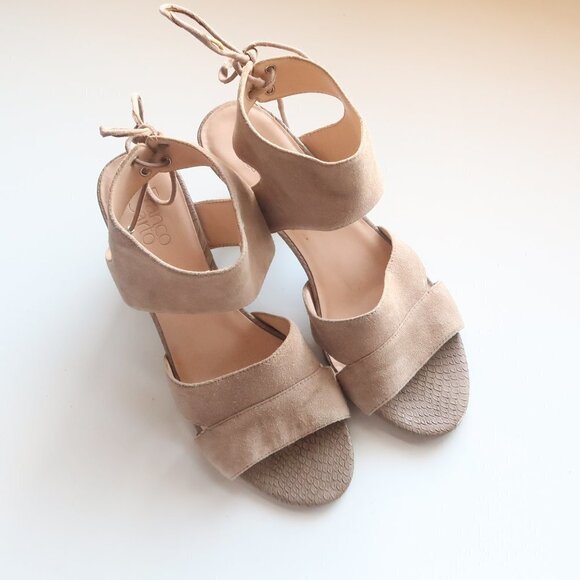 Franco Sarto Taupe Suede Strappy Round Open Toe Block Heels / Sandals / Shoes - Picture 11 of 16